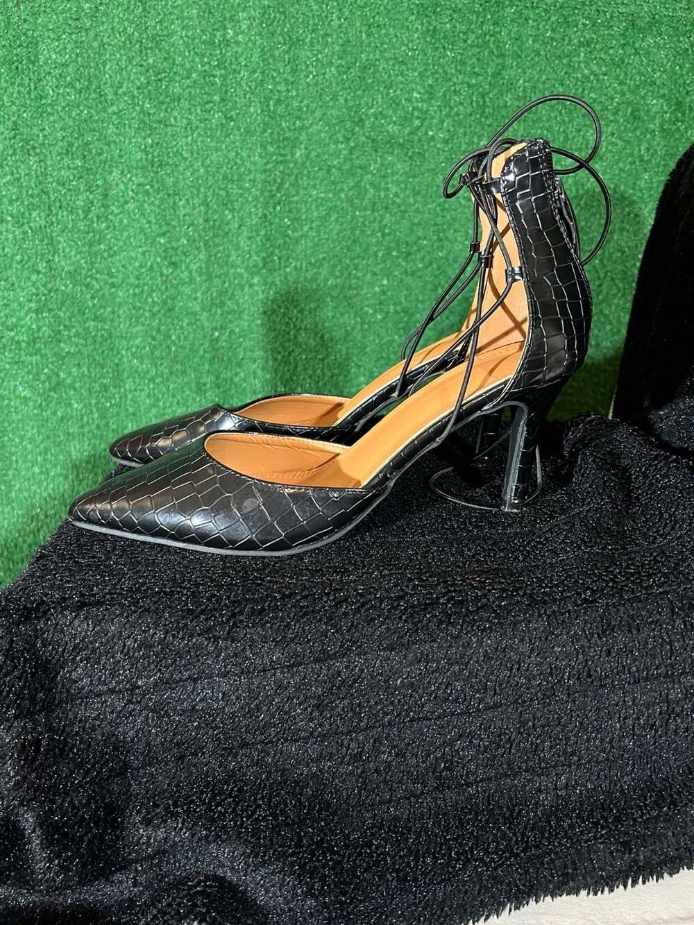 Black Faux Croc Lace-Up Pointed Toe Heels Size 40